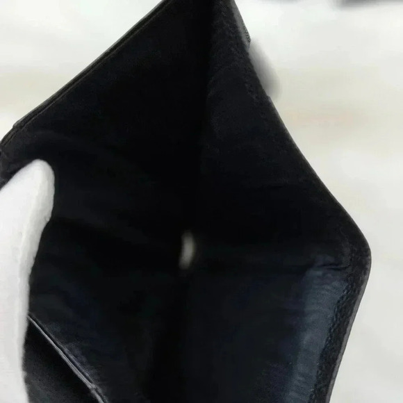 CHANEL Caviar Leather  Bifold Wallet - Picture 13 of 15